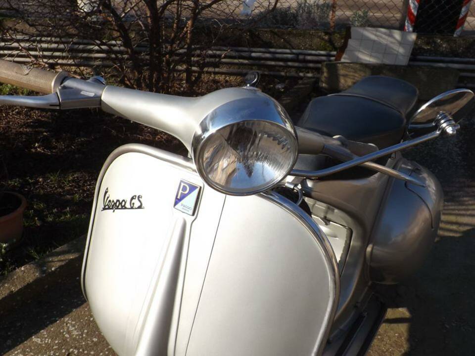 Afbeelding 6/35 van Piaggio Vespa 150 GS (1958)