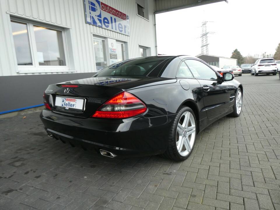 Bild 4/18 von Mercedes-Benz SL 500 (2009)