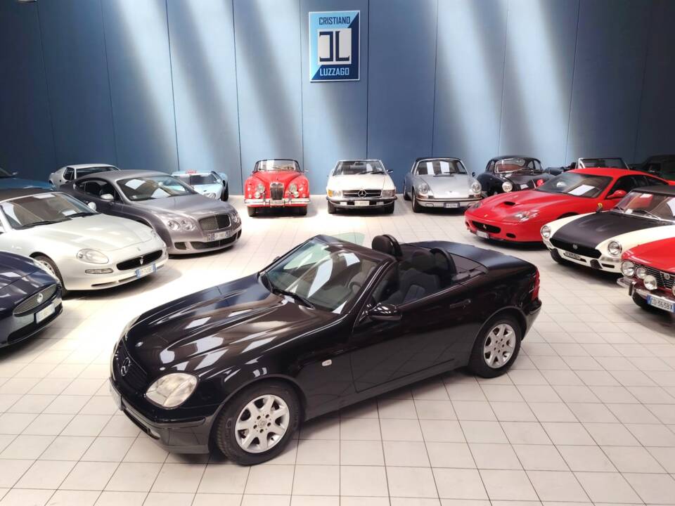 Bild 1/46 von Mercedes-Benz SLK 200 (2000)