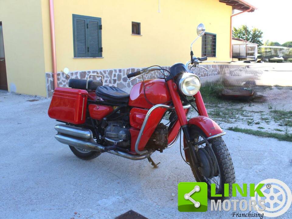 Image 1/10 of Moto Guzzi DUMMY (1970)