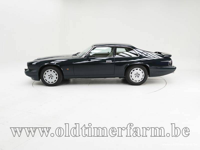 Image 7/15 of Jaguar XJ 40 (XJ-R) (1992)