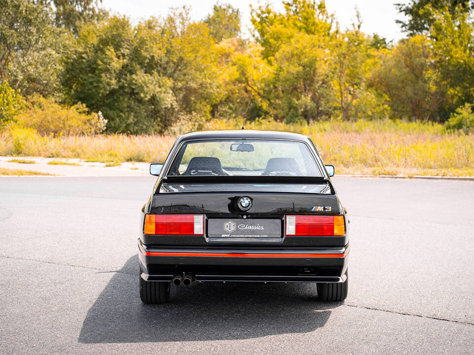 Image 7/91 de BMW M3 Sport Evo (1990)