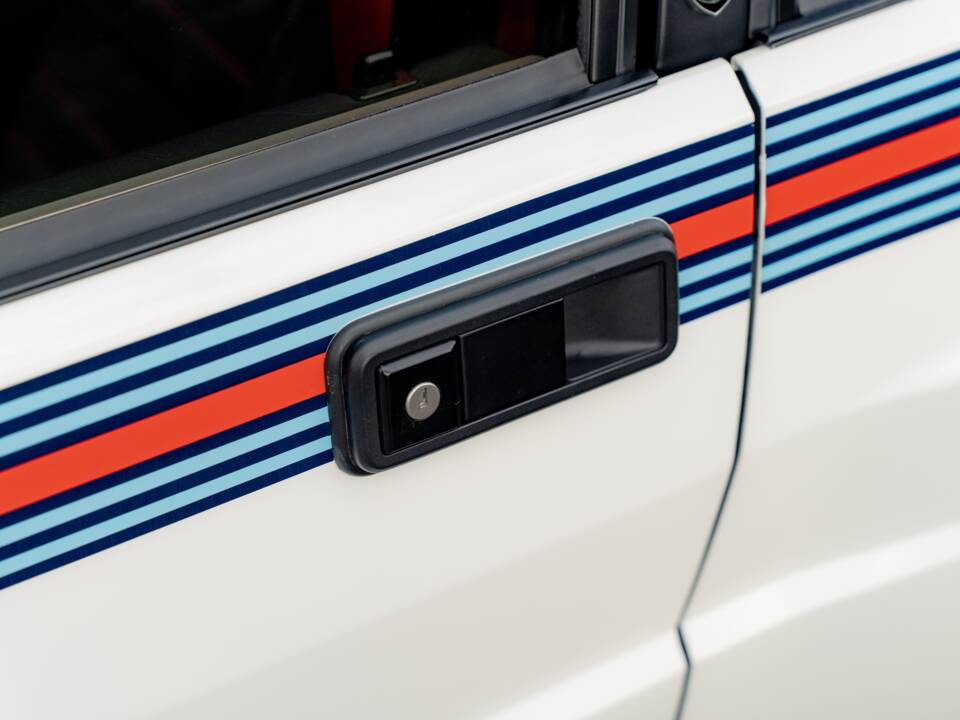 Imagen 38/96 de Lancia Delta HF Integrale Evoluzione I "Martini 5" (1992)