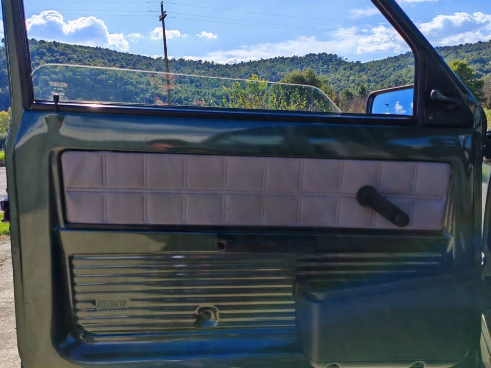 Bild 34/44 von FIAT Panda 4x4 1,0 (1990)