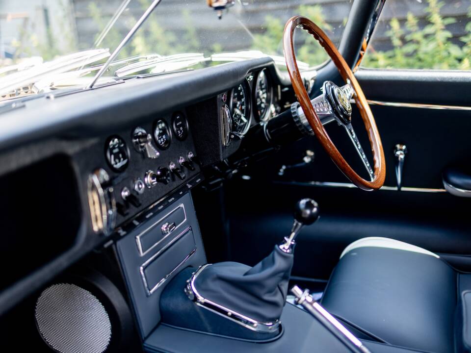 Bild 46/50 von Jaguar E-Type 3.8 (1963)
