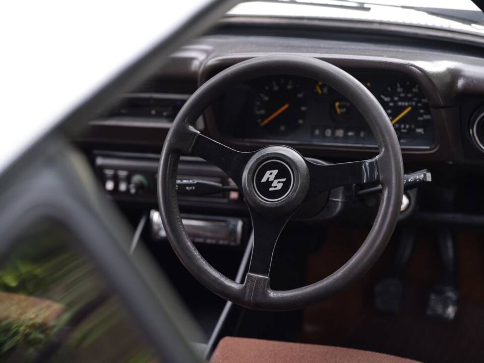 Afbeelding 46/50 van Ford Escort RS 2000 (1979)