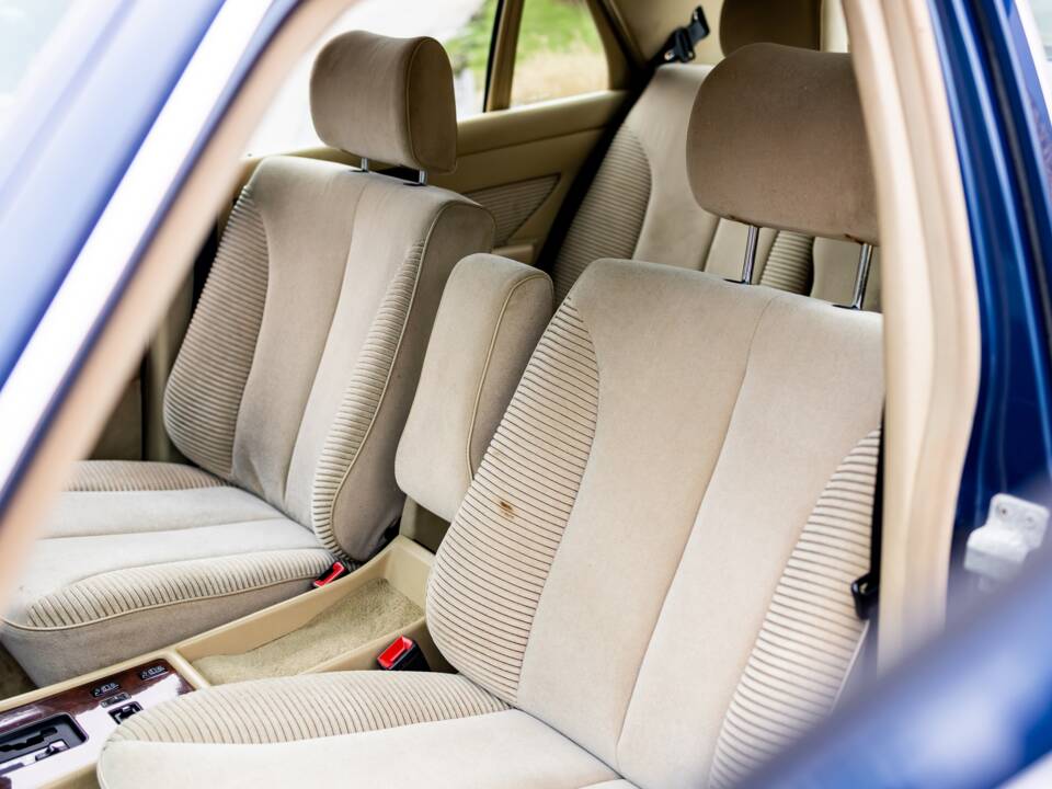 Bild 34/49 von Mercedes-Benz 560 SEL (1986)