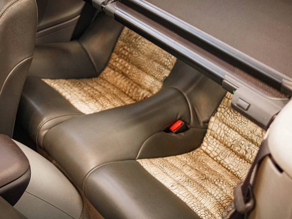 Image 34/49 of Ford Mustang GT (2006)