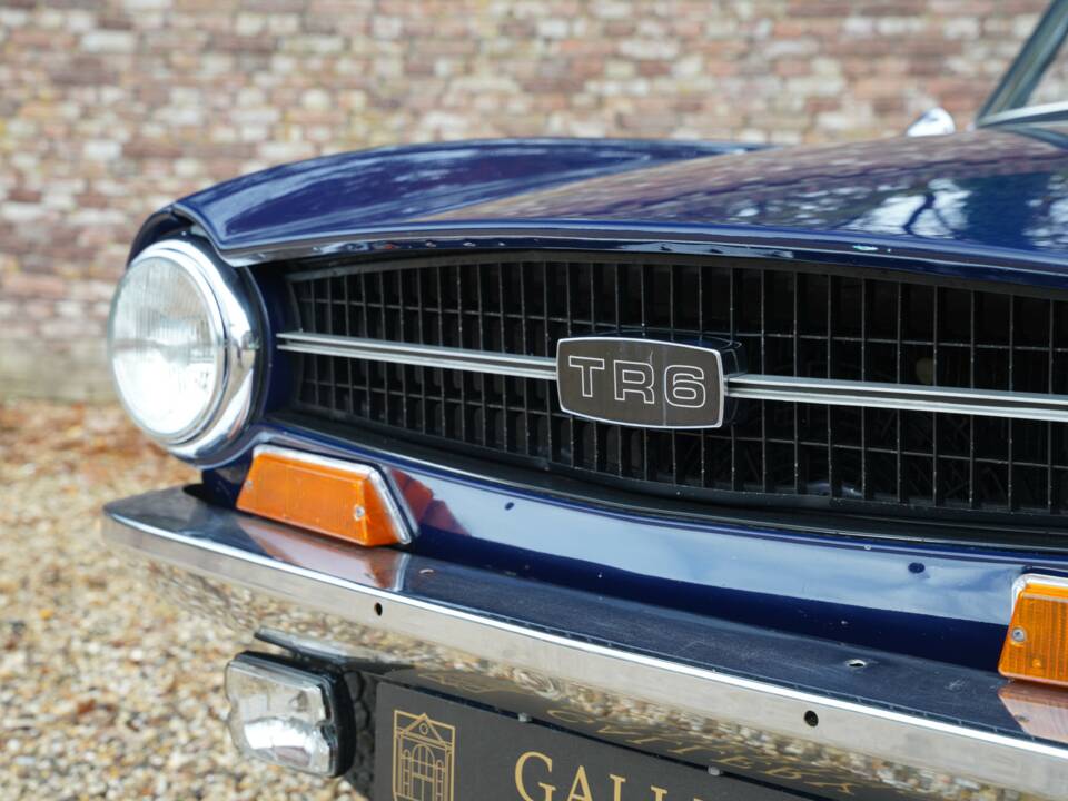 Bild 22/50 von Triumph TR 6 (1972)