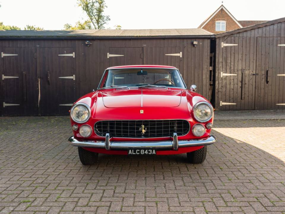 Immagine 2/50 di Ferrari 250 GTE (1963)
