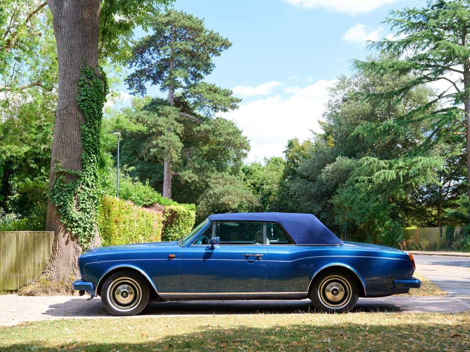 Bild 15/50 von Rolls-Royce Corniche I (1987)