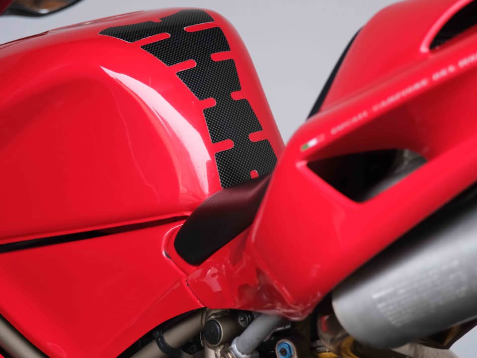 Bild 63/93 von Ducati 916 Strada (1994)