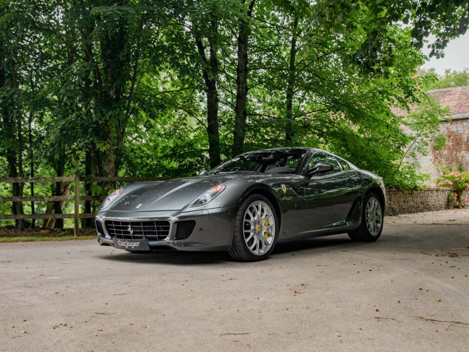 Image 11/50 de Ferrari 599 GTB Fiorano (2006)