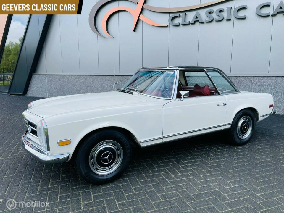 Bild 15/20 von Mercedes-Benz 280 SL (1970)