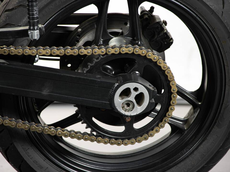 Immagine 21/50 di Triumph Trident 900 (1994)