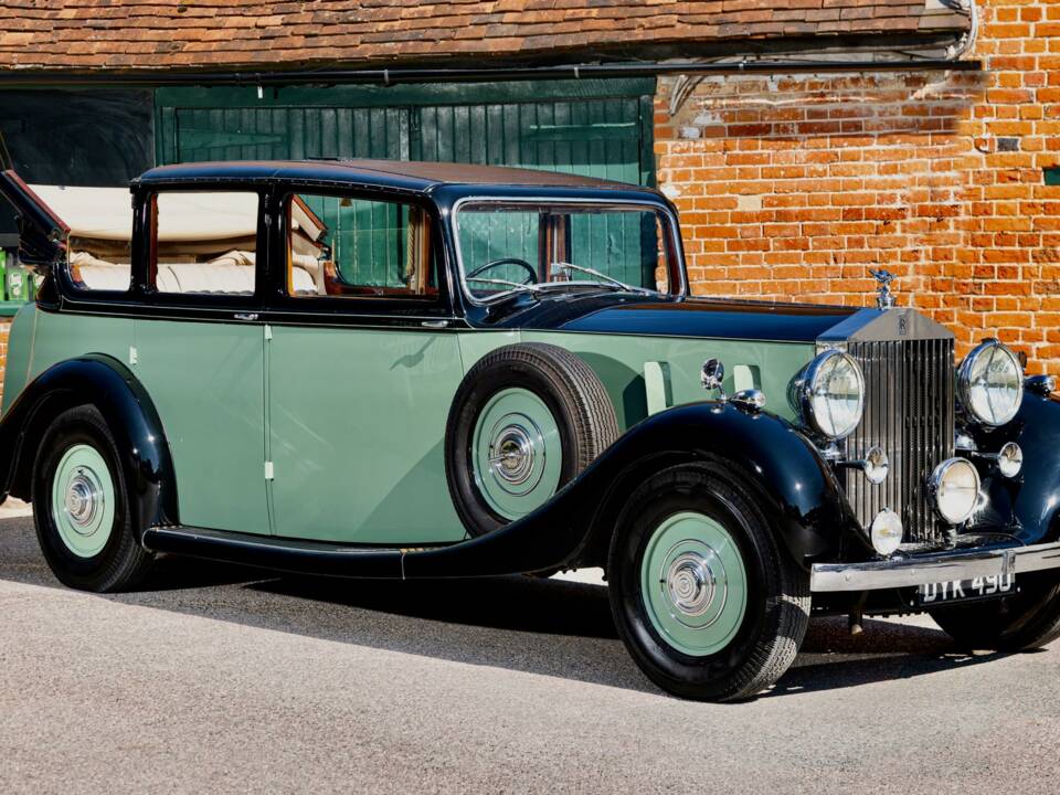Immagine 2/50 di Rolls-Royce Phantom III (1937)