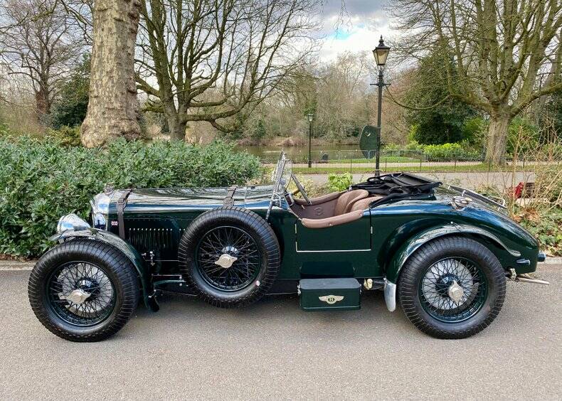 Image 26/50 of Bentley Mk VI Straight Eight B81 Special (1951)