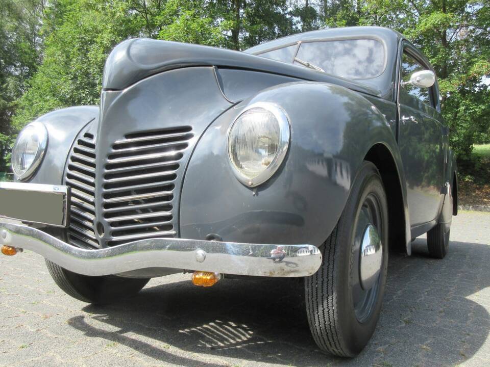 Image 3/8 of Ford Taunus (1950)