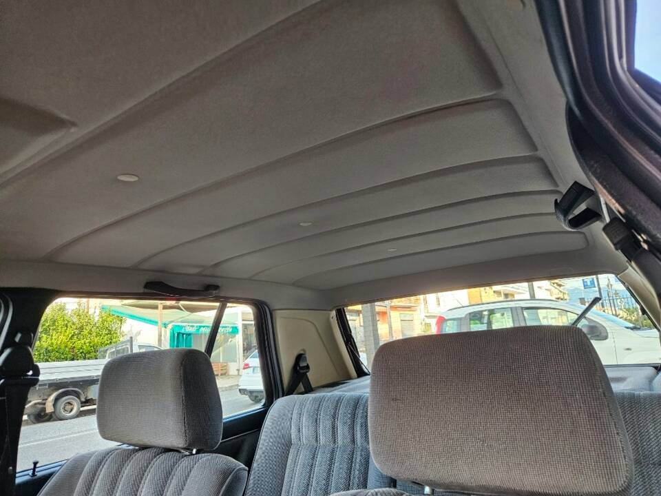 Bild 35/91 von Volkswagen Golf II 1.6 (1990)