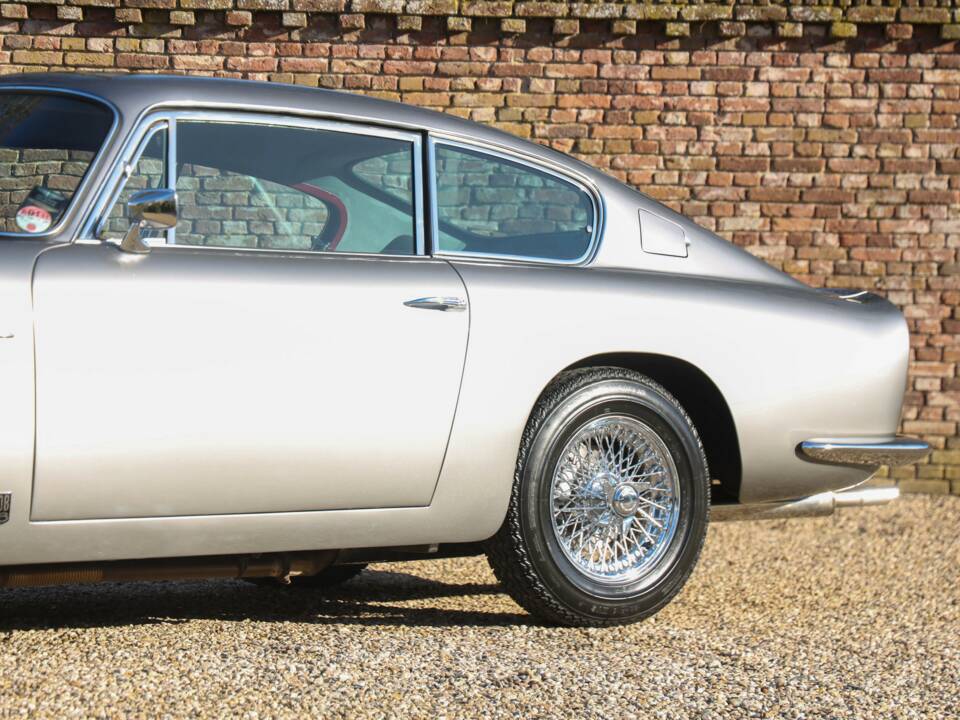 Bild 39/50 von Aston Martin DB 6 (1968)