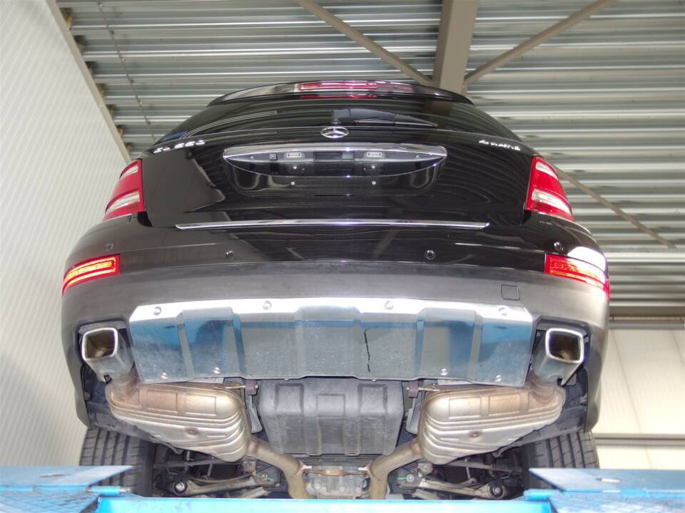 Immagine 87/100 di Mercedes-Benz GL 550 4MATIC (2008)