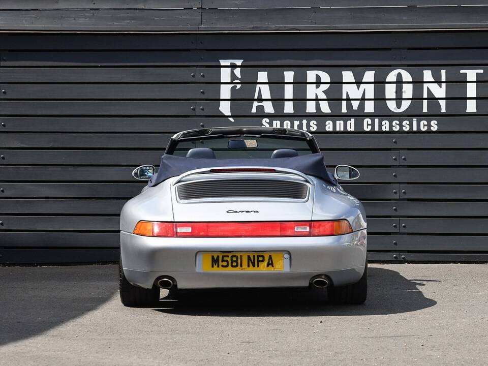 Image 10/53 de Porsche 911 Carrera (1994)