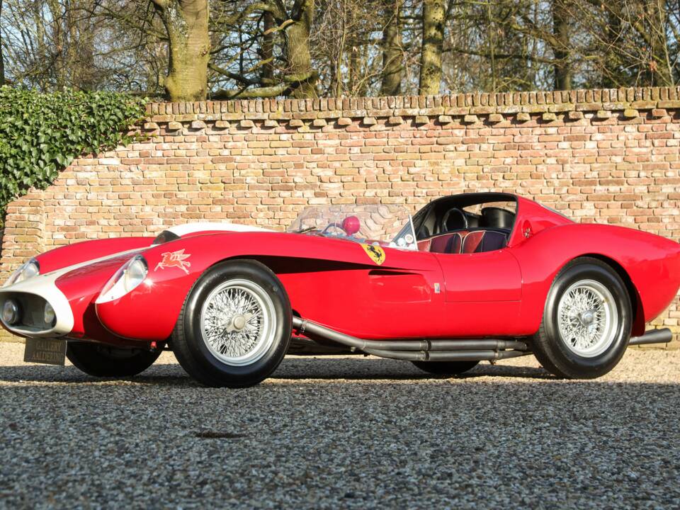 Afbeelding 19/50 van Ferrari 250 Testa Rossa (1961)