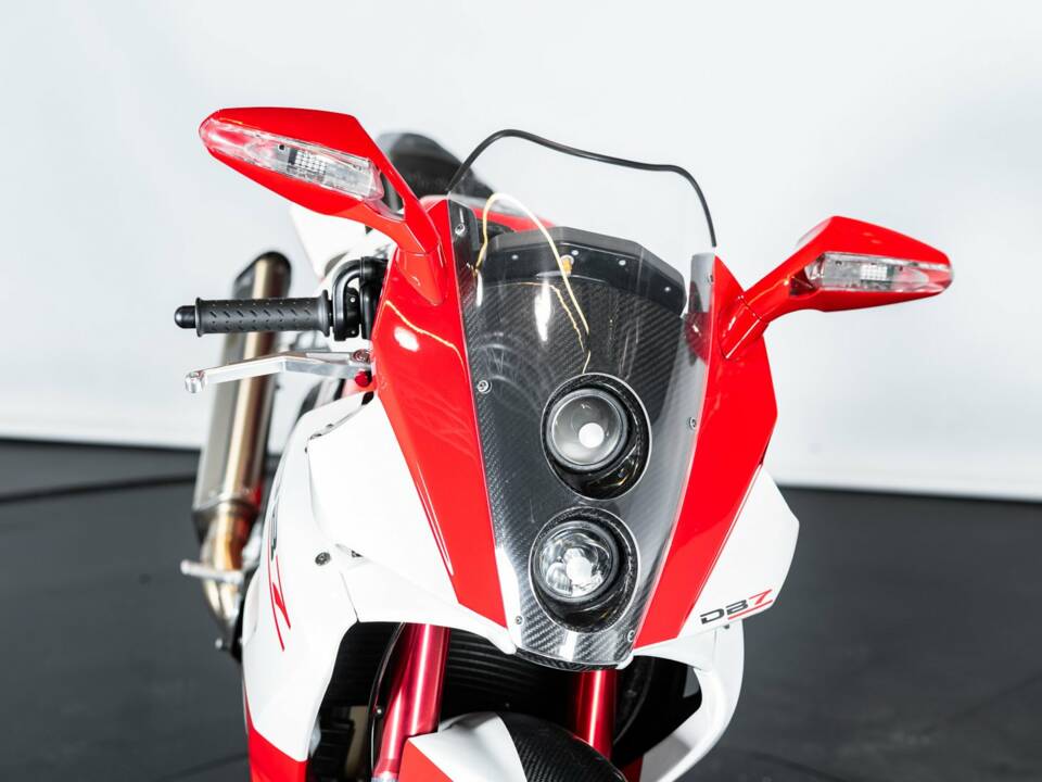Afbeelding 38/50 van Bimota DUMMY (2009)
