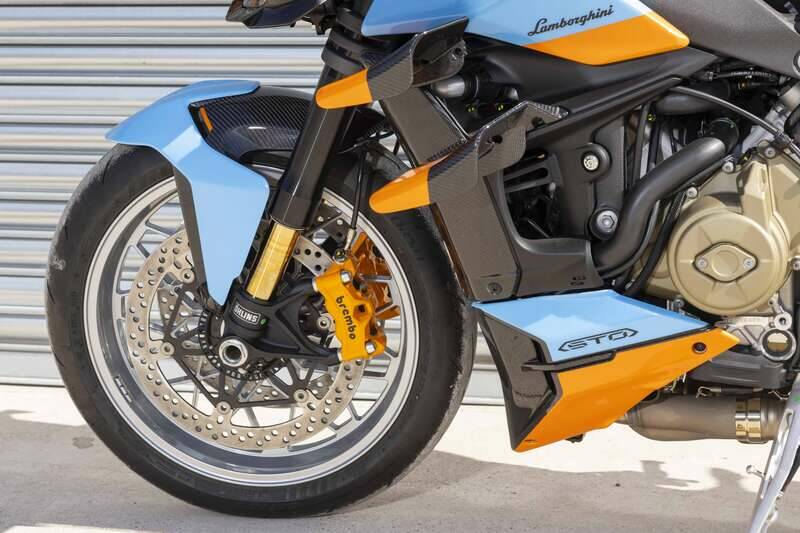 Image 37/50 of Ducati Streetfighter V4 Lamborghini (2024)