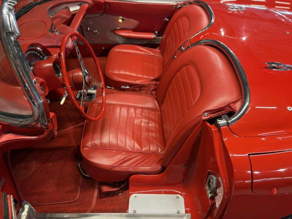 Image 39/50 of Chevrolet Corvette (1959)