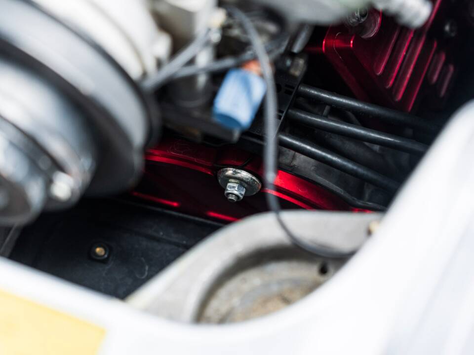 Afbeelding 18/61 van Porsche 911 Carrera 4 (1990)