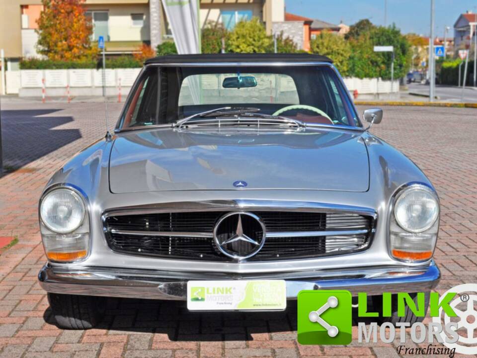 Bild 2/10 von Mercedes-Benz 230 SL (1967)