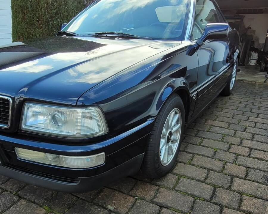 Image 2/17 of Audi Cabriolet 2.0 E (1996)