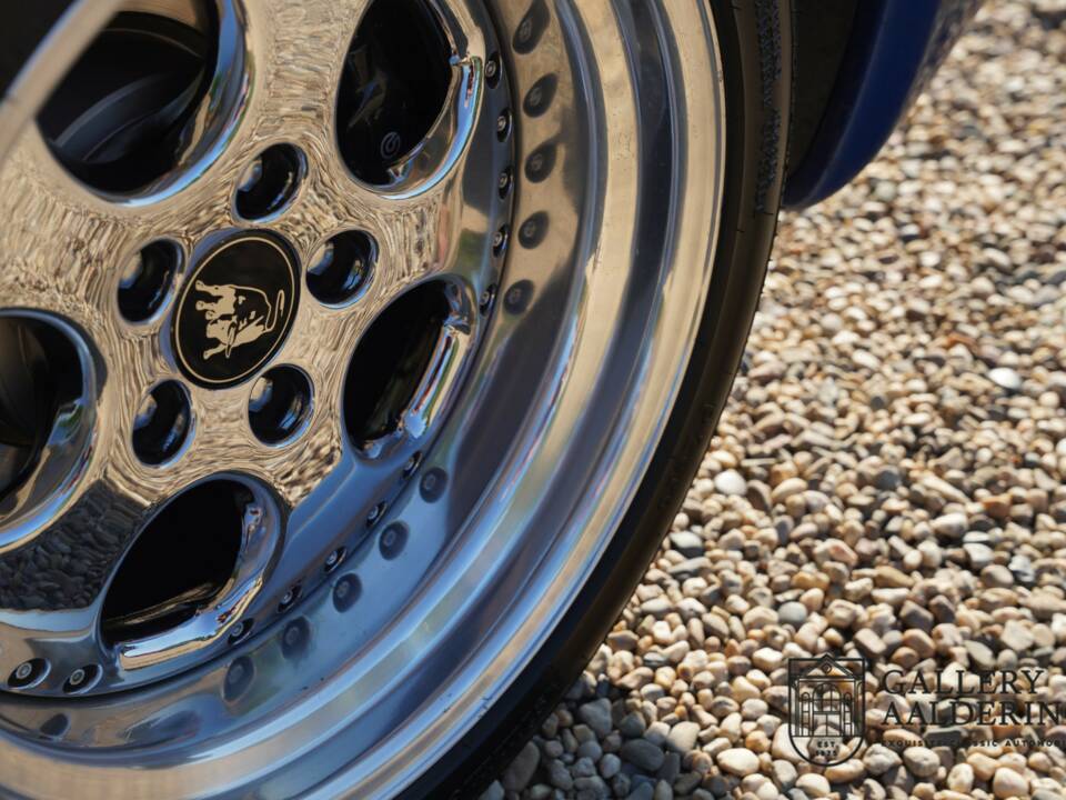 Image 41/50 of Lamborghini Diablo VT Roadster (1996)