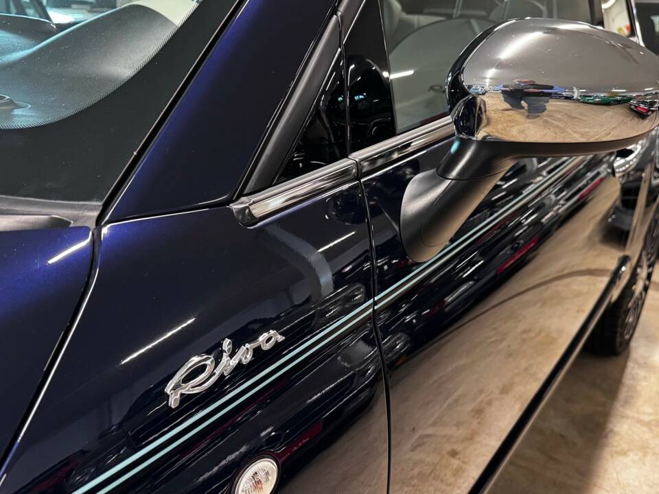 Imagen 2/4 de FIAT 500C Riva (2017)