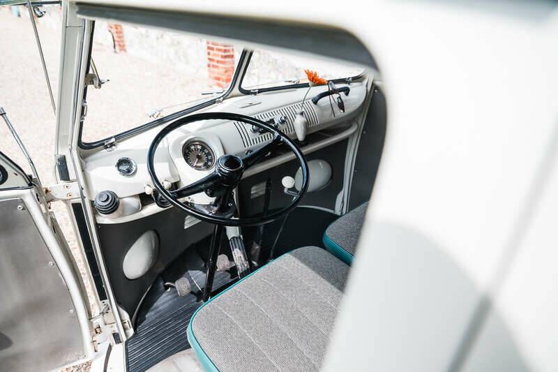 Image 28/50 of Volkswagen T1 camper (1966)