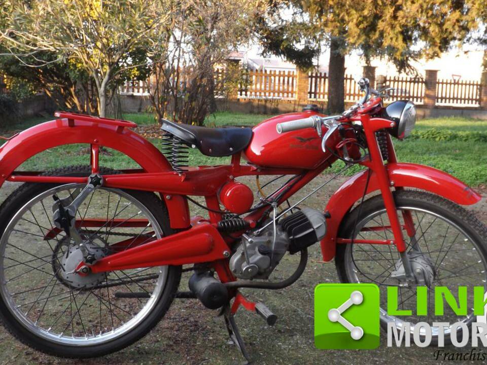 Afbeelding 3/10 van Moto Guzzi DUMMY (1952)