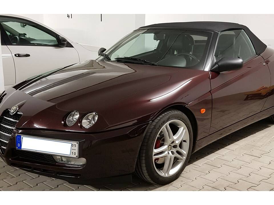 Image 16/21 de Alfa Romeo Spider 3.2 V6 24V (2004)