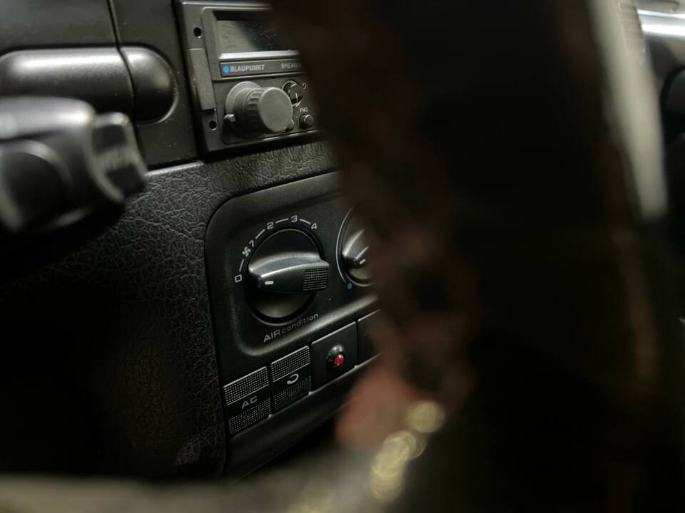 Image 15/50 de Volkswagen Golf III 2.0 16V GTI (1997)