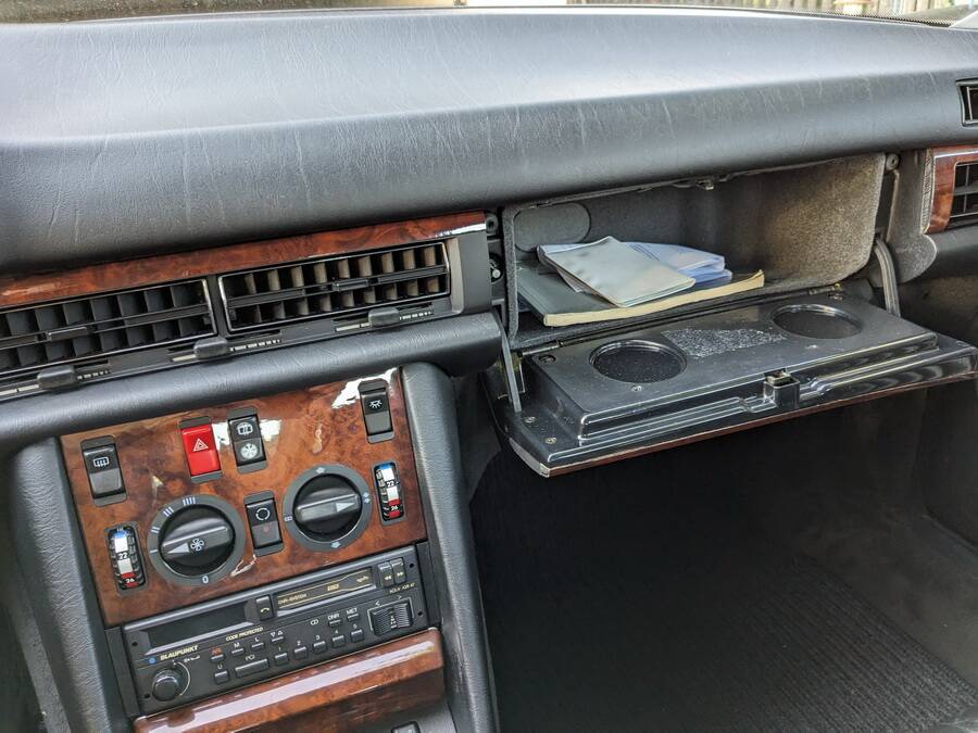 Image 16/29 of Mercedes-Benz 500 SEL (1990)