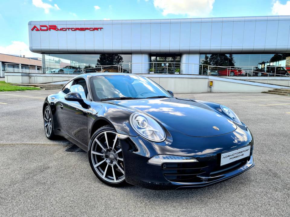 Afbeelding 1/18 van Porsche 911 Carrera (2012)