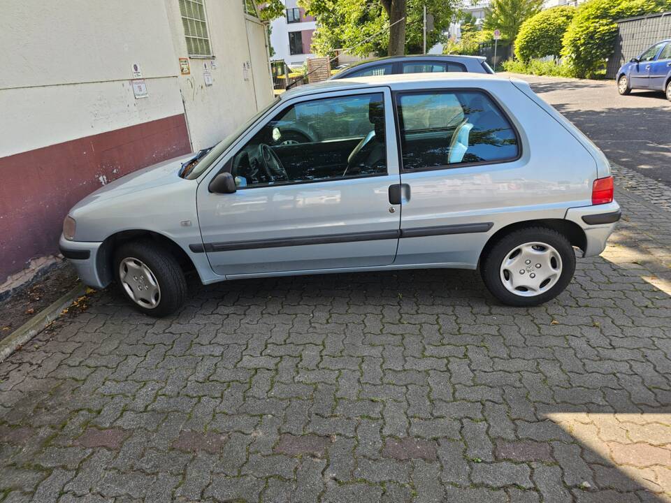 Image 2/16 of Peugeot 106 1.1 (2001)