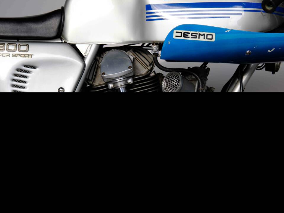 Image 11/54 de Ducati 900 SS (1977)