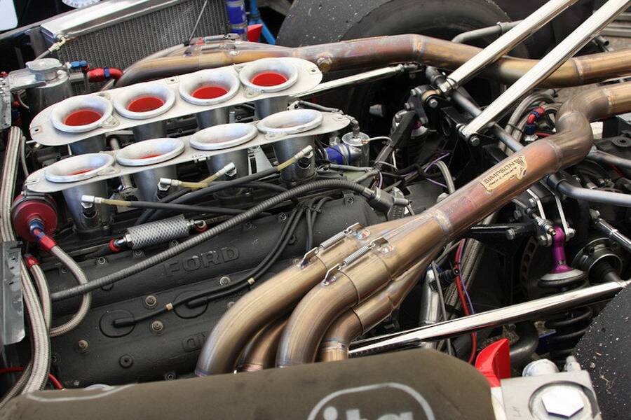 Image 22/39 of Lola T280 (1972)