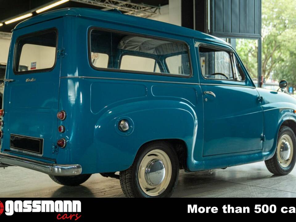 Image 7/15 of Austin A 35 (1966)