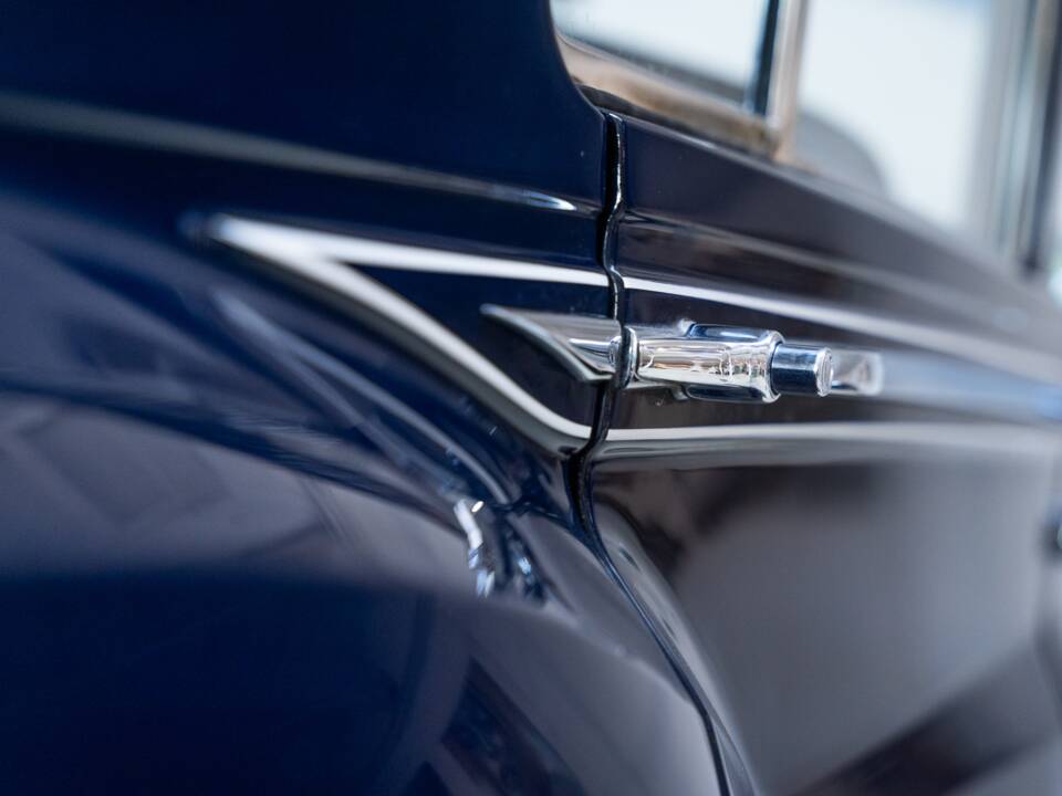 Image 38/40 of Rolls-Royce Silver Cloud II (1960)