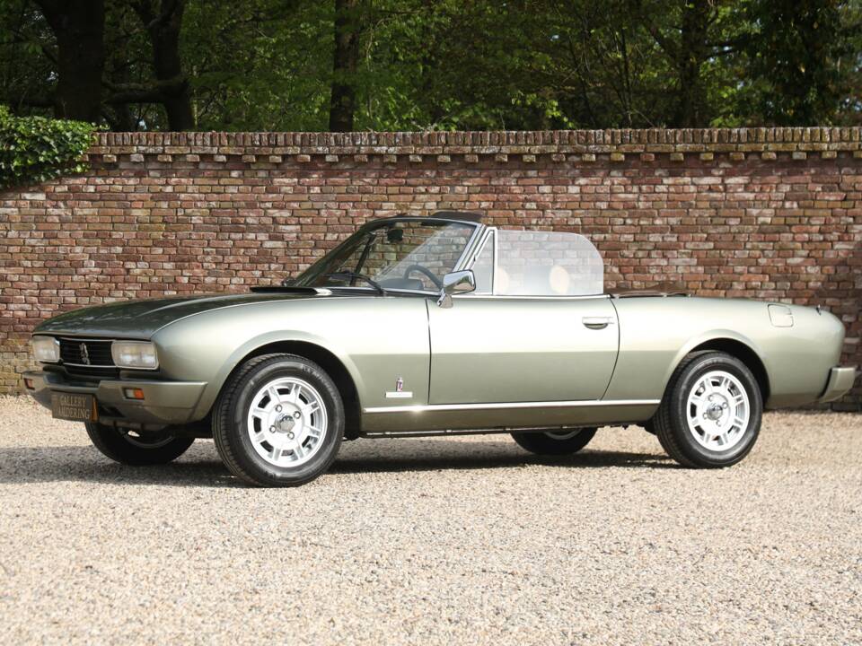 Image 15/50 of Peugeot 504 Convertible (1981)