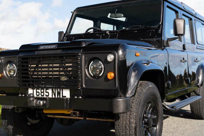 Image 46/50 of Land Rover Defender 110 Td5 (1999)