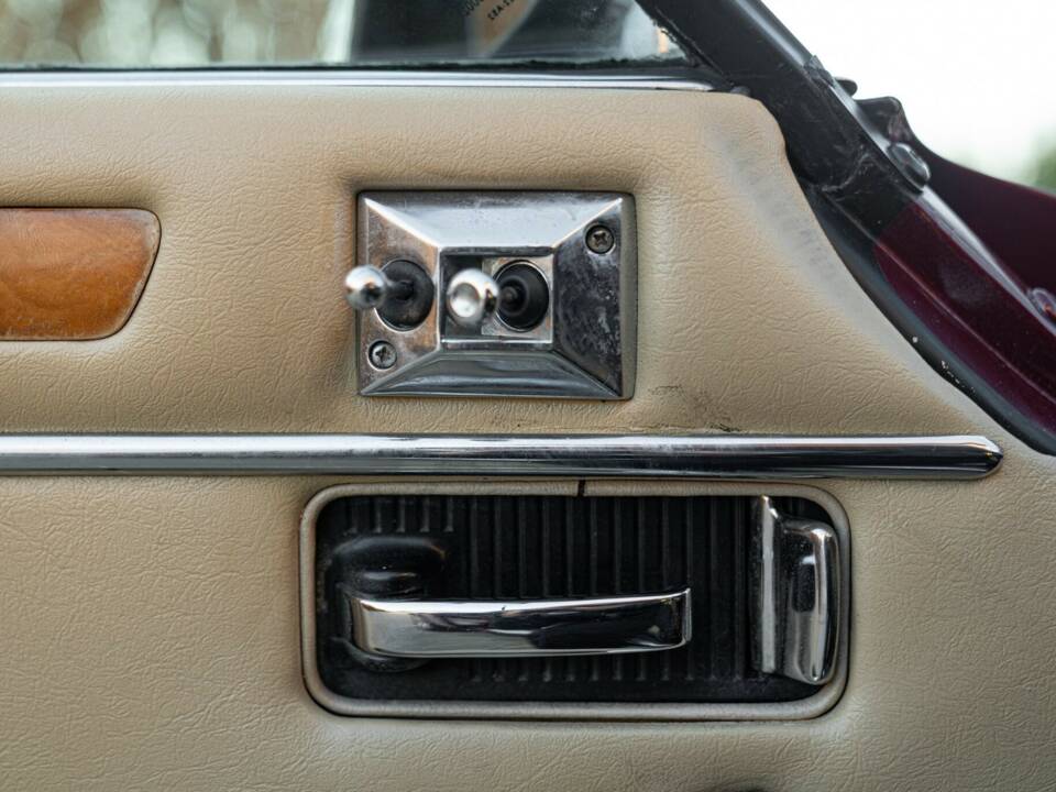 Bild 38/50 von Jaguar XJ-S 3.6 (1988)