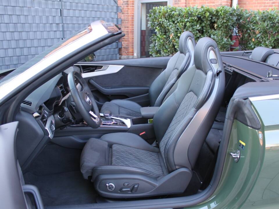 Image 10/19 of Audi A5 2.0 TDI S-Line (2024)